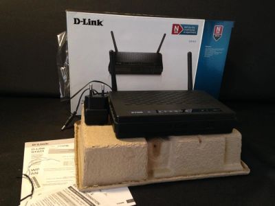 Лот: 9908450. Фото: 1. WI-FI роутер D-Link DIR-615. Маршрутизаторы (роутеры)