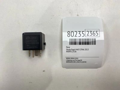Лот: 21376633. Фото: 1. Реле Skoda Rapid 2013 4H0951253A... Электрооборудование