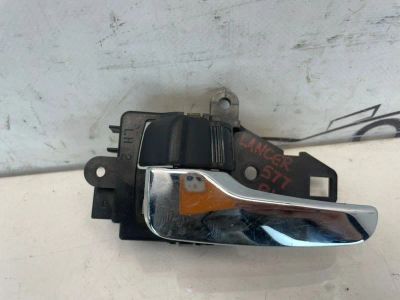 Лот: 24425399. Фото: 1. ручка двери внутренняя Mitsubishi... Кузов
