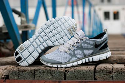 Лот: 5222736. Фото: 1. Кроссовки Nike Free 3.0 V3. Кеды, кроссовки, слипоны