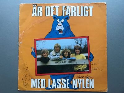 Лот: 20519513. Фото: 1. Med Lasse Nylen "Är det farligt... Аудиозаписи