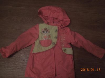 Лот: 7821666. Фото: 1. плащ для девочки. Верхняя одежда
