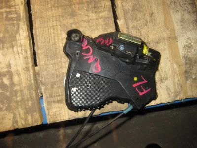 Лот: 20895251. Фото: 1. Замок двери Toyota Passo QNC10... Кузов