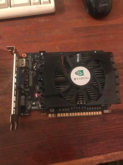 Лот: 15757809. Фото: 1. фейковая gtx 650 встают драйвера... Видеокарты