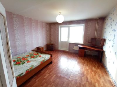 Лот: 17267386. Фото: 1. 1к квартира 42 кв.м. Кутузова... Квартиры, студии