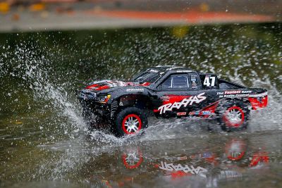 Лот: 3865234. Фото: 1. Traxxas Slash 4x4 VXL 1:10. Автомоделизм
