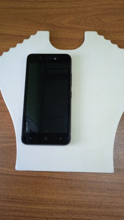 Лот: 19439691. Фото: 1. Смартфон Huawei Y7 138609 Г. Смартфоны