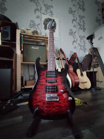 Лот: 20630840. Фото: 1. Электрогитара Ibanez GRX70QA-TRB. Гитары