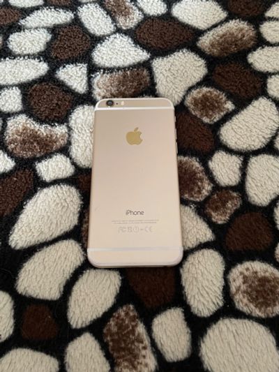 Лот: 19218274. Фото: 1. iPhone 6 32 gb. Смартфоны