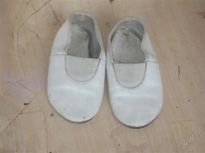 Лот: 2184297. Фото: 1. чешки 16см +черные. Спортивная одежда