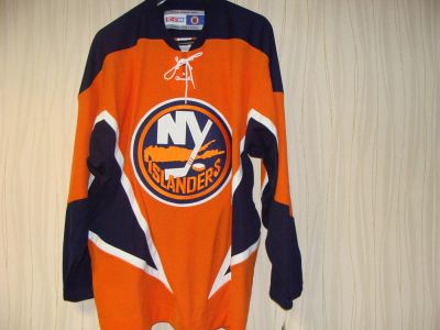 Лот: 10951869. Фото: 1. Хоккейный свитер CCM New York... Форма