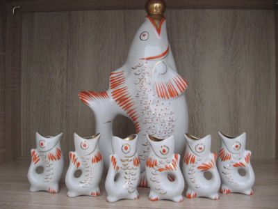 Лот: 11891071. Фото: 1. Набор посуды сувенирный рыбки. Фарфор, керамика