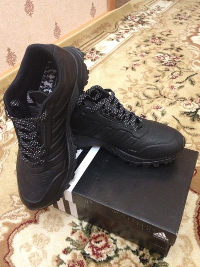 Лот: 3856838. Фото: 1. Кроссовки Adidas Original , 44... Кеды, кроссовки, слипоны