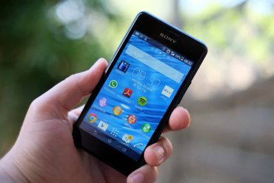 Лот: 7859840. Фото: 1. Sony Xperia E1 Срочно. Смартфоны