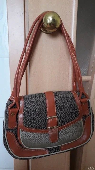 Лот: 15486681. Фото: 1. Сумка Cerruti 1881. Сумки