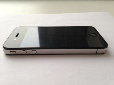 Лот: 3937111. Фото: 1. Iphone 4 . 16Gb. Black. Смартфоны