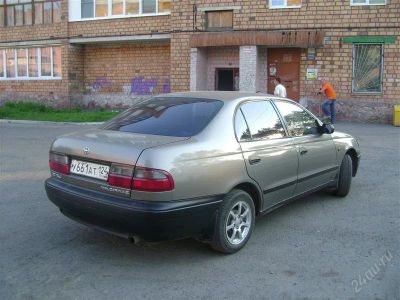 Лот: 1944995. Фото: 1. TOYOTA CARINA E. Автомобили