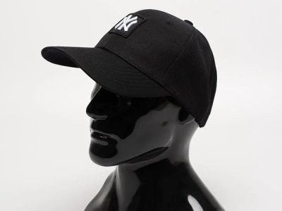 Лот: 24974430. Фото: 1. Кепка NY Yankees. Шарфы, платки