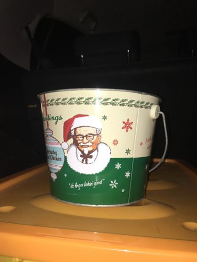 Лот: 16777868. Фото: 1. Ведро KFC. Другое (сувениры, подарки)