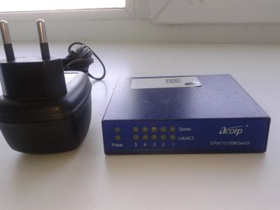 Лот: 17695147. Фото: 1. Коммутатор Acorp HU5D. Коммутаторы