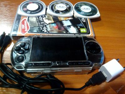 Лот: 4754090. Фото: 1. игровая приставка SONI PSP 3001. Игровые приставки, консоли