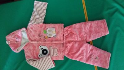 Лот: 12097659. Фото: 1. Продам костюм детский осень-весна. Костюмы, пиджаки, комбинезоны