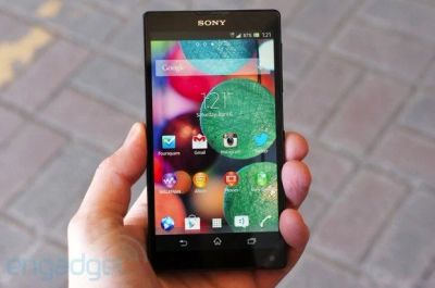 Лот: 4936656. Фото: 1. Sony Xperia ZL. Кнопочные мобильные телефоны