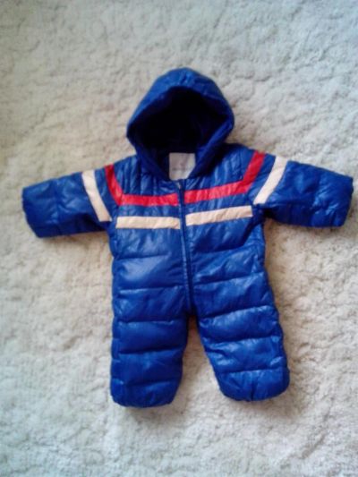 Лот: 3137155. Фото: 1. Комбинезон Moncler (Китай) 60-68... Верхняя одежда