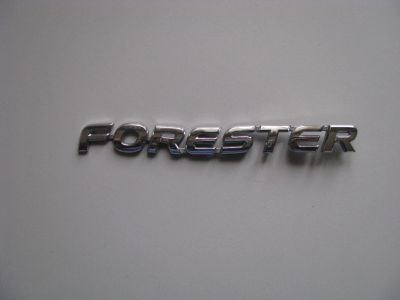 Лот: 11939922. Фото: 1. Эмблема шильдик Forester на заднюю... Детали тюнинга