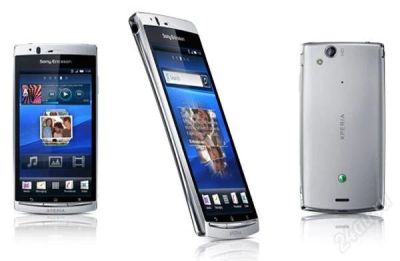 Лот: 1217031. Фото: 1. Sony Ericsson Xperia arc. Смартфоны