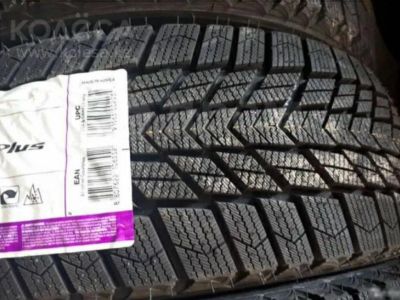 Лот: 19436464. Фото: 1. шины 235/45 R18 Nexen Winguard... Шины