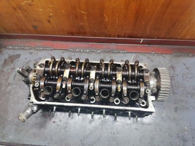 Лот: 20944623. Фото: 1. ГБЦ Honda Integra ZC. Двигатель и элементы двигателя