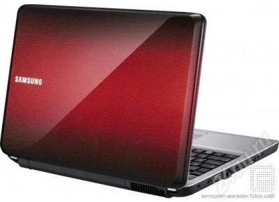 Лот: 370604. Фото: 1. Новый Ноутбук Samsung NP-R530-JS03... Ноутбуки