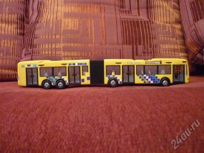 Лот: 236287. Фото: 1. автобус 45см в длину. Другое (дети растут)