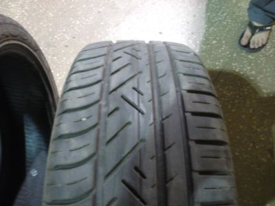 Лот: 7962138. Фото: 1. 215/45zr17 pirelli. Шины
