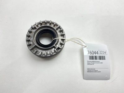 Лот: 21110795. Фото: 1. Крышка дифференциала Subaru Forester... Двигатель и элементы двигателя