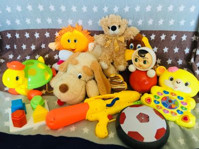 Лот: 15586621. Фото: 1. Большой пакет игрушек 2. Развивающие