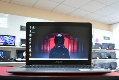 Лот: 15887881. Фото: 1. Asus K501U (15.6"/Intel Core i3-6100U... Ноутбуки