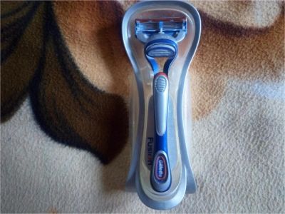 Лот: 7451512. Фото: 1. Станок Gillette Fusion без лезвия. Косметологические, парикмахерские инструменты