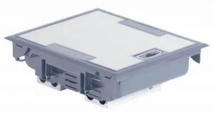 Лот: 11414349. Фото: 1. Коробка напольная Legrand 89615. Другое (электрооборудование)