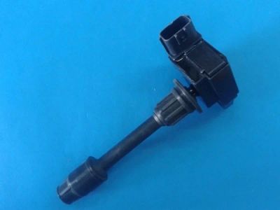 Лот: 8104944. Фото: 1. Катушка зажигания L Nissan VQ20DE... Электрооборудование