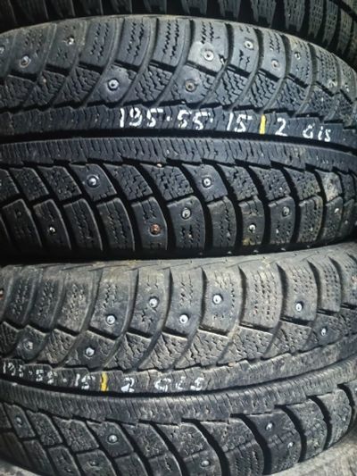 Лот: 25797530. Фото: 1. Две шины 195/55 R15 Gislaved Nord... Шины