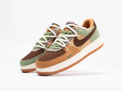 Лот: 24975450. Фото: 1. Кроссовки Nike Air Force 1 07... Кеды, кроссовки, слипоны