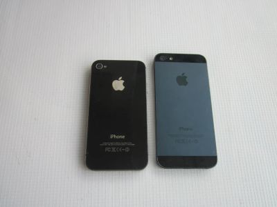 Лот: 21334499. Фото: 1. IPhone 4 и 5 на запчасти. Смартфоны