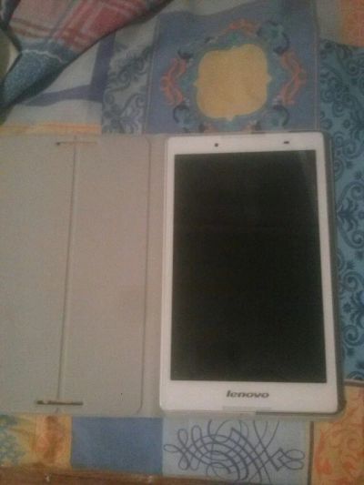 Лот: 8753705. Фото: 1. Планшет Lenovo Tab 2 A8-50 16Gb... Планшеты