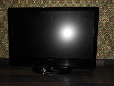 Лот: 6674892. Фото: 1. Телевизор RUBIN LED 58см RB-23K101F. Телевизоры
