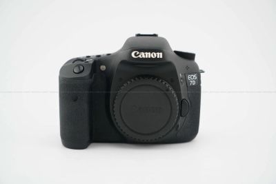 Лот: 7268609. Фото: 1. Фотоаппарат Canon EOS 7D Body... Цифровые зеркальные