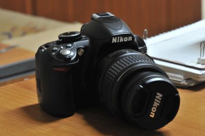 Лот: 6577971. Фото: 1. Nikon D3100 Kit 18-55 с объективом... Цифровые зеркальные