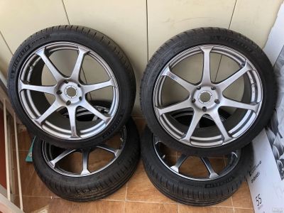 Лот: 17463210. Фото: 1. Комплект колес AVS T7 R18 + Michelin... Шины на дисках