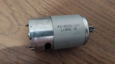 Лот: 20205797. Фото: 1. Двигатель RS-550S-12V шестеренка... Электроинструмент